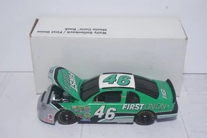 1/24 Revell #46 Wally Dallenbach First Union Racing Monte Carlo Bank 1996 - Picture 1 of 7