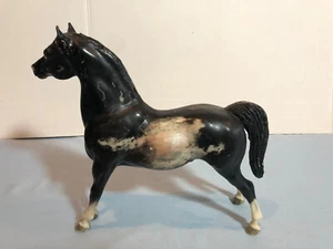 DE COLECCIÓN Breyer Horse Show Stance Morgan 48 Negro LEER ANUNCIO #F59 - Imagen 1 de 8