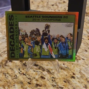 2025 Topps MLS 30th Anniversary 2016 SEATTLE SOUNDERS FC Gold Foil /50 Decades - Picture 1 of 3