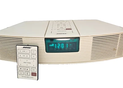 Bose AWR1-1W Acoustic Wave Clock Radio With Remote White - Image 1 of 4