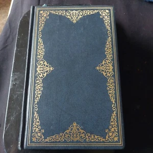 Heritage Heron Books Hardcover Dr Jekyll & Mr Hyde Robert Louis Stevenson - Picture 1 of 3
