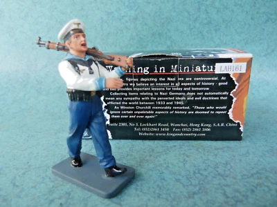 King & Country 1938 - LAH161 - Soldat marin allemand au défilé - WW2 - Photo 1/2