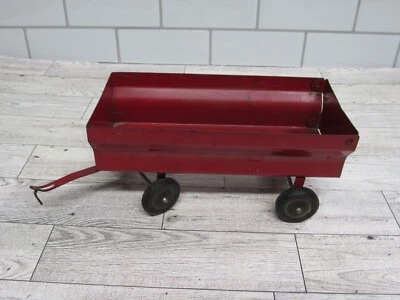 Ertl Red Flare Box Wagon w/ End Tail Gate Dump Pressed Steel Farm Toy  1/16  USA - Image 1 of 4