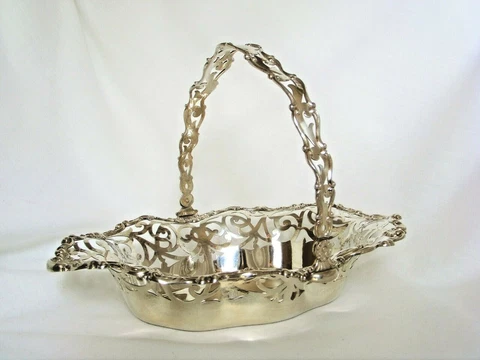 Beautiful, George V, Solid Silver, Swing-Handled Basket - Birmingham 1912 Cover