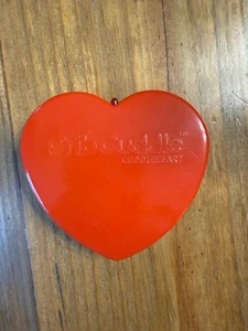 Vintage Crib Cuddle Cuddleheart Heart Red Baby Heartbeat Device Century Products - Picture 1 of 10
