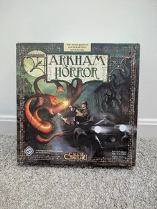 Arkham Horror Board Game – Revised Printing – Complete Cthulhu Fantasy Flight - Picture 1 of 4