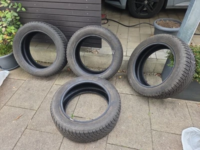 Goodyear UltraGrip Performance Gen-1 Winterreifen 215/55 R18 95T – 4 Stück - Bild 1 von 4