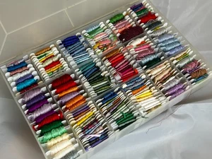 Embroidery Floss Thread Lot Of 300+ Some Numbered Cards in Clear Organizer Boxes - Picture 1 of 7