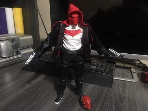 1/6 scale redhood jason todd batman figure by lucas art (extra head sculpt) Cover