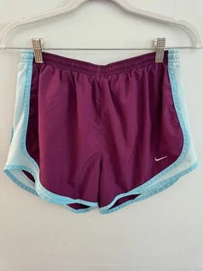 Pantalones Cortos Para Mujer Nike Talla M Púrpura Azul Atlético Forrado Correr Dri Fit Gimnasio Primavera - Imagen 1 de 5