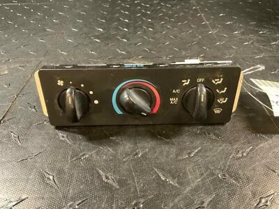 Ford F350SD 1999-2004 panel de control de clima manual HAC Foto 1 de 3
