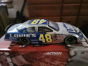 2004 Action Jimmie Johnson #48 Lowes Happy Fathers Day NASCAR 1:24 Diecast NIP - Picture 1 of 8