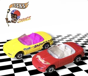 Hot Wheels Mazda MX-5 Miata rot mit Motorhaube Tampo & gelb pink Innenausstattung Blackwall - Bild 1 von 9