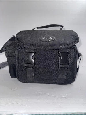 Estuche de transporte para cámara Kodak bolsa de viaje de nailon negra con correa para el hombro acolchada Foto 1 de 4