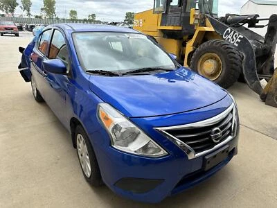 Puerta trasera izquierda vidrio usado se adapta a: Nissan Versa SDN 2017 trasera izquierda grado A Foto 1 de 4