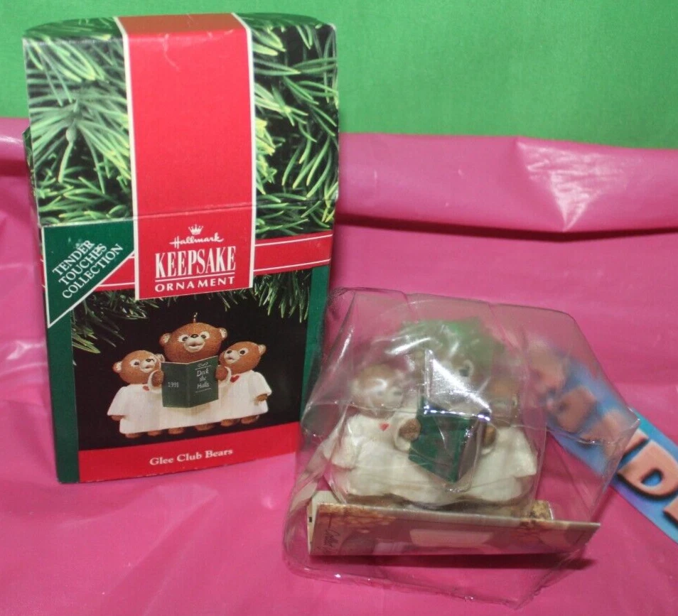 Hallmark Keepsake Ornament Sweetheart 1990 Wishing Well