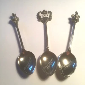 1977 Queen Elizabeth II Silver Jubilee Three Lovely Royal Collectable Tea Spoons - Picture 1 of 5