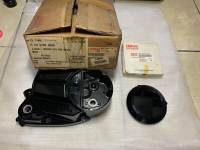 Cubierta cárter original NOS Yamaha RX115 RXS YT115 3HB-E5421-00, 3HB-E5416-10-33 Foto 1 de 4