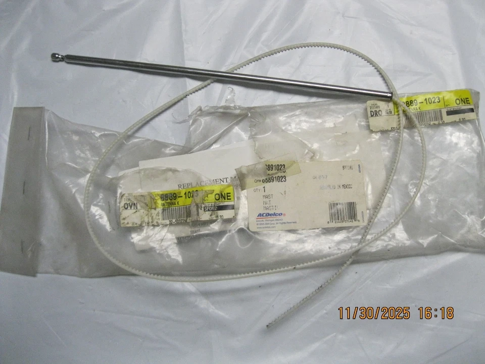AcDelco 88891023 Radio Power Antenna (W/O Gear & Motor) (open box) - Imagem 1 de 4