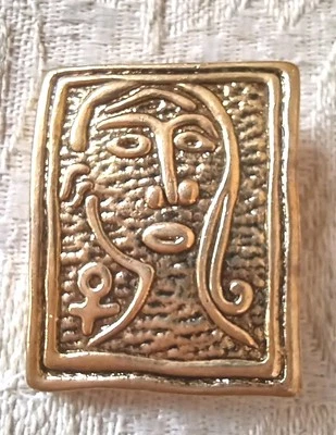 Odd Quirky Pretty Large Shank Button w Outline of Woman's Face Gold Metallic Pla - Image 1 of 4