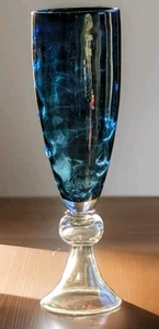 Große blaue Wirbel Kunst Glas Vase auf klarem Ständer 42 cm Studio Kelchform Vintage  - Bild 1 von 17