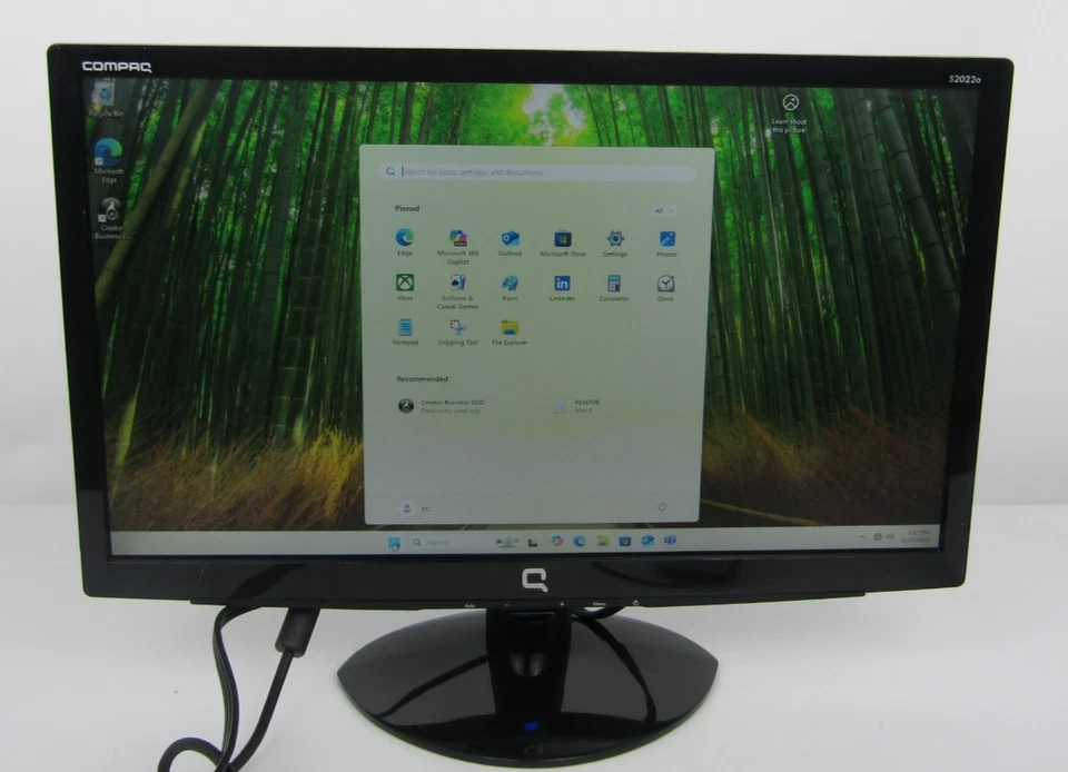 HP Compaq S2022a 20" LCD Monitor WM768A - Image 1 of 4