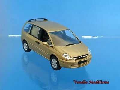 Voiture de collection, Citroen C8 2002 - Norev Hachette 1/43 - Photo 1/4