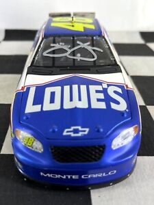 AUTOGRAPHED 1:24 Jimmie Johnson #48 Lowe's 2004 Silver Chrome Chase #22C of 480
