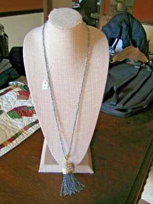 COLLAR COLGANTE BORLA JOAN BOYCE TONO DORADO Y CIRCONITA CÚBICA Foto 1 de 4