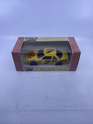 Coche fundido a presión Racing Nascar #7 escala 1:24 "Mac Tools" Harry Gant Lumina Foto 1 de 4
