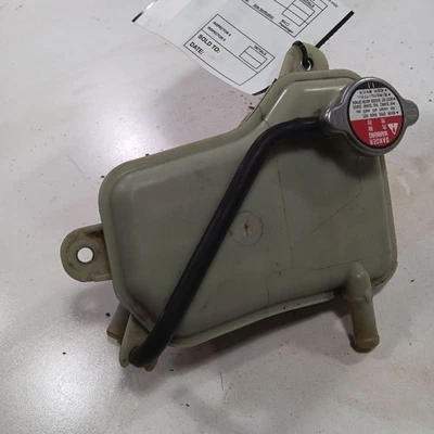 Переливной резервуар радиатора охлаждающей жидкости хэтчбек подходит для Honda Civic 17–21 годов выпуска - Изображение 1 из 4