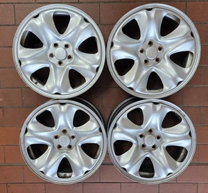 Subaru Stahlfelgen 7J x 17  Zoll ET 48 mit Nabendeckel original , Stahl Felge - Bild 1 von 9