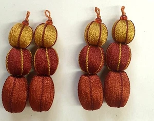 PASSEMENTERIE HOULES 2 PAIRE 3 PERLES COULEUR OCRE.OCRE.DORE REF 47.3POOD - Photo 1/1