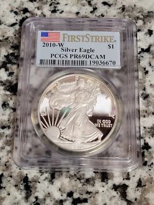 MONEDA SILVER EAGLE FIRST STRIKE 2010-W PCGS PR69DCAM PROOF Foto 1 de 2