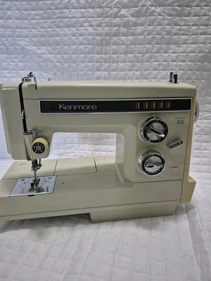 Sears Kenmore Vintage Sewing Machine 158.16800 WORKING!! - Image 1 of 4