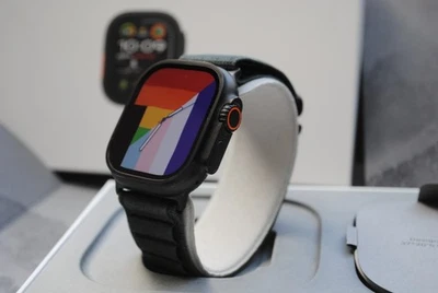 TOP Apple Watch ULTRA 2 - Titan - Schwarz - Akku: 100 % - Bild 1 von 4
