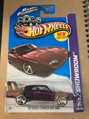 Hot Wheels 2013 HW SHOWROOM 69 Dodge Charger Daytona - Fast & Furious (200/250) - Imagem 1 de 2