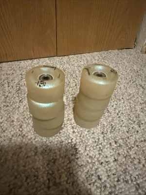 Ruedas de patín iluminadas LED ruedas de patines cuádruples con rodamientos para exteriores | 8 piezas Foto 1 de 3