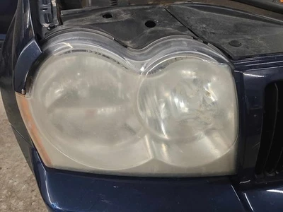 Conjunto de faros derechos usados se adapta a: Jeep Grand Cherokee 2006 grado derecho A Foto 1 de 4