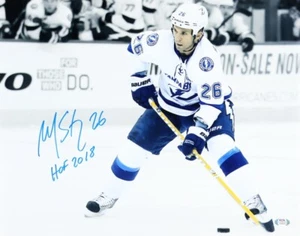 Martin St. Louis Signed Lightning 16x20 Photo Inscribed "HOF 2018" (PSA) - Picture 1 of 2