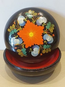 Ukrainian old Round Casket Box Petrikov painting Author's signature Made in USSR - Picture 1 of 18