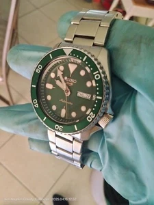 Seiko 5 Sport Diver Green Dial Men's Automatic 7-8" Watch $395 - Picture 1 of 11