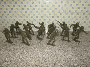 SOLDATINI BARAVELLI GIGANTI GUERRA MONDIALE 14 cm NUOVI IN VENDITA A 6 EURO CAD - Foto 1 di 1