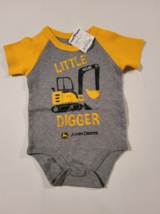 yellow nike baby clothes