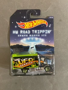 Camión de carretera Hot Wheels 2014 HW Road Trippin 2 OVNI estacionamiento BDK90 NUEVO EN CAJA - Imagen 1 de 3