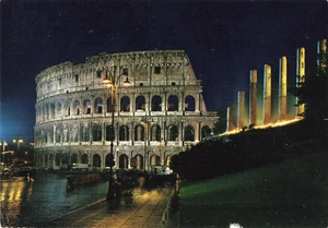 Postcard Italy the Colosseum at Night - Picture 1 of 2