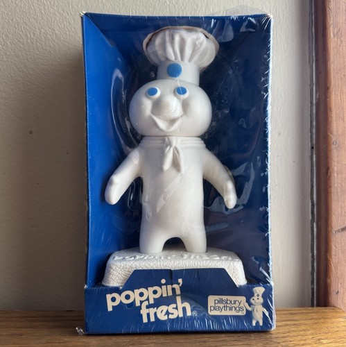 Danbury Mint Pillsbury Doughboy Calendar Complete w All Figurines