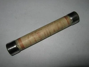 Fusible único Mersen OTS25 25 amperios (25A) OTS 600V (paquete de 1) - Imagen 1 de 1