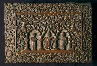 Antique carved Anglo-Indian sandal wood box, Mysore South India 19th century - Image 1 of 4