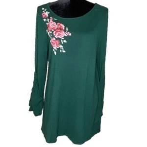 Monroe & Main Knitted Sweater Womens Size L Embroidered Roses Scoop Neck - Picture 1 of 8